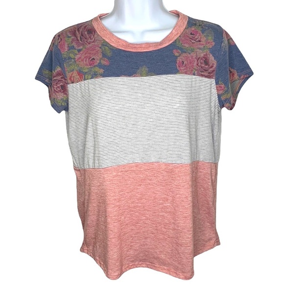 Maurices Tops - MAURICES WOMENS 24/7 SHORT SLEEVE SHIRT SMALL